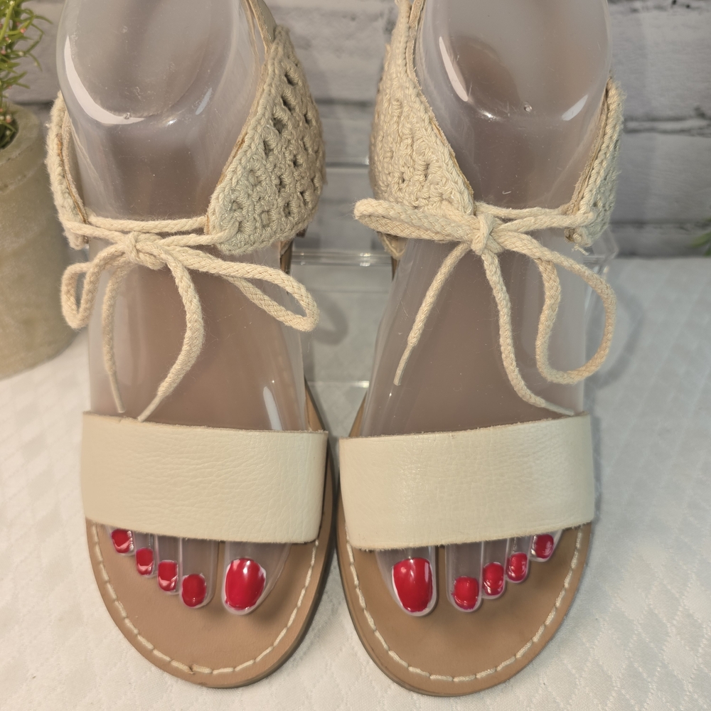 LATIGO SANDAL CROCHETED ANKLE STRAPS LEATHE TOE STRAP CREAM COLOR WOMENS 7 - Picture 4 of 9